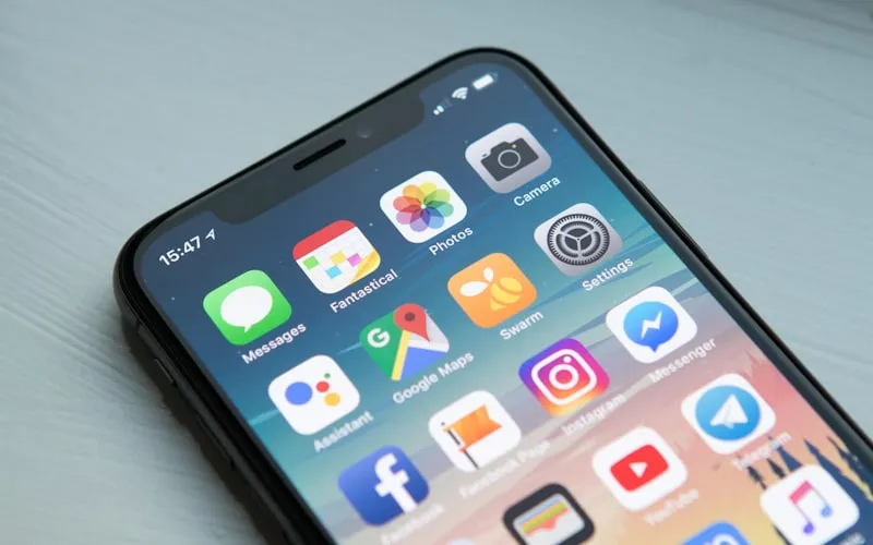Dolor Sit Amet App — 1